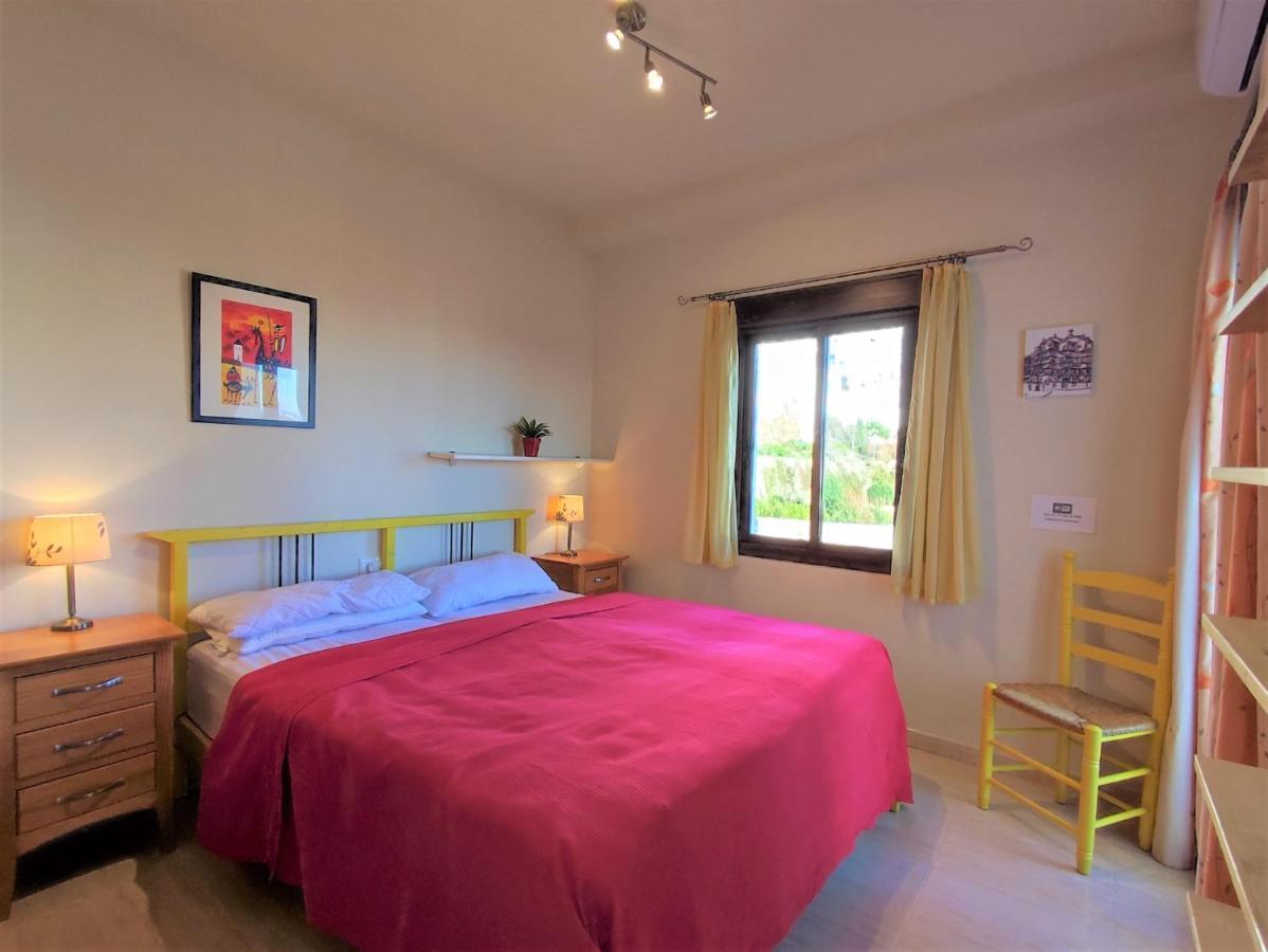 Lovely 2 Bedroom Apartment With Sea View, Фрихилиана Экстерьер фото